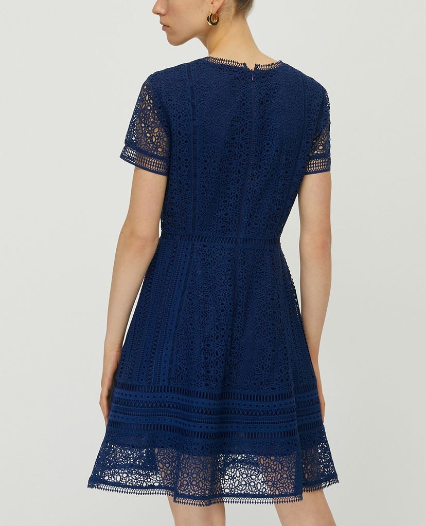 MAX&Co. - Đầm mini cổ tròn tay ngắn Short Macramé