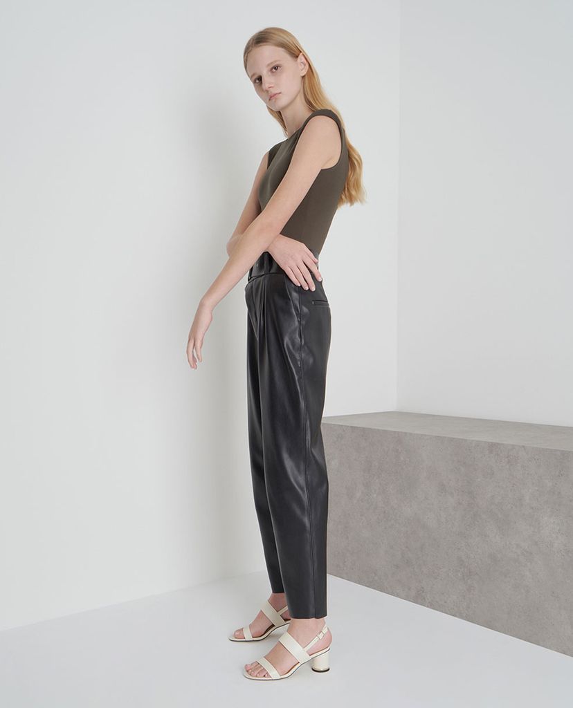 CHARLES & KEITH - Giày cao gót sandal quai ngang Cylindrical