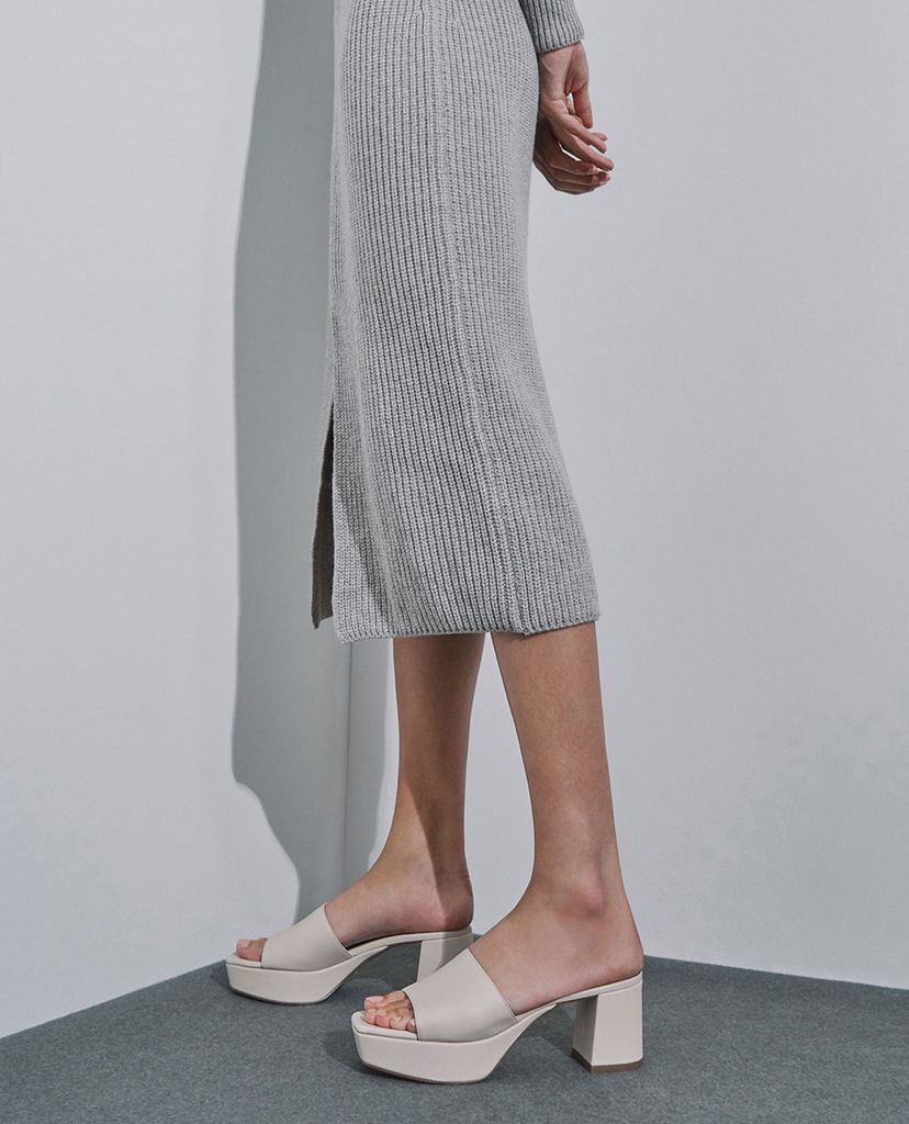 CHARLES & KEITH - Giày cao gót đế trụ Platform