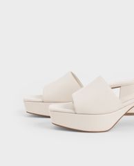 CHARLES & KEITH - Giày cao gót đế trụ Platform