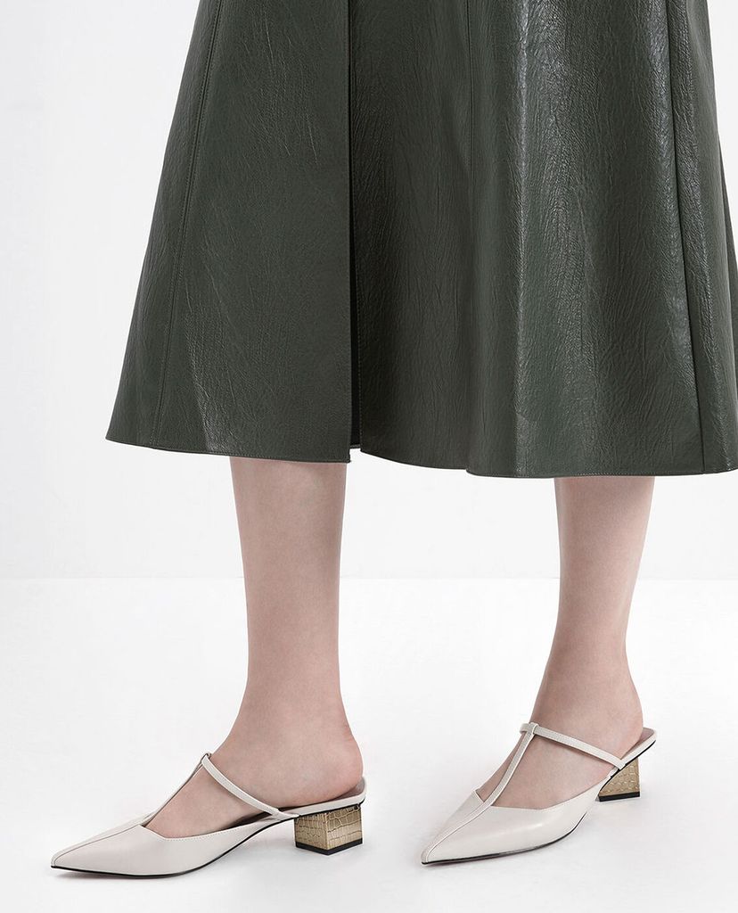 CHARLES & KEITH - Giày cao gót mũi nhọn T Bar Chrome
