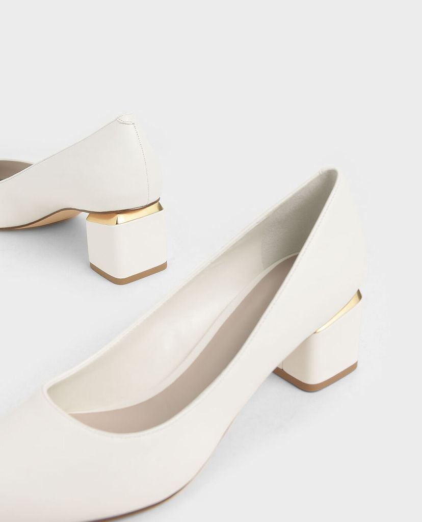 CHARLES & KEITH - Giày cao gót mũi nhọn Metal Accented Pointed