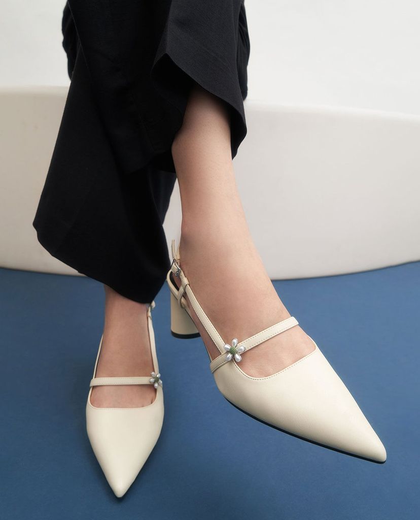CHARLES & KEITH - Giày cao gót Houndstooth Flower Embellished