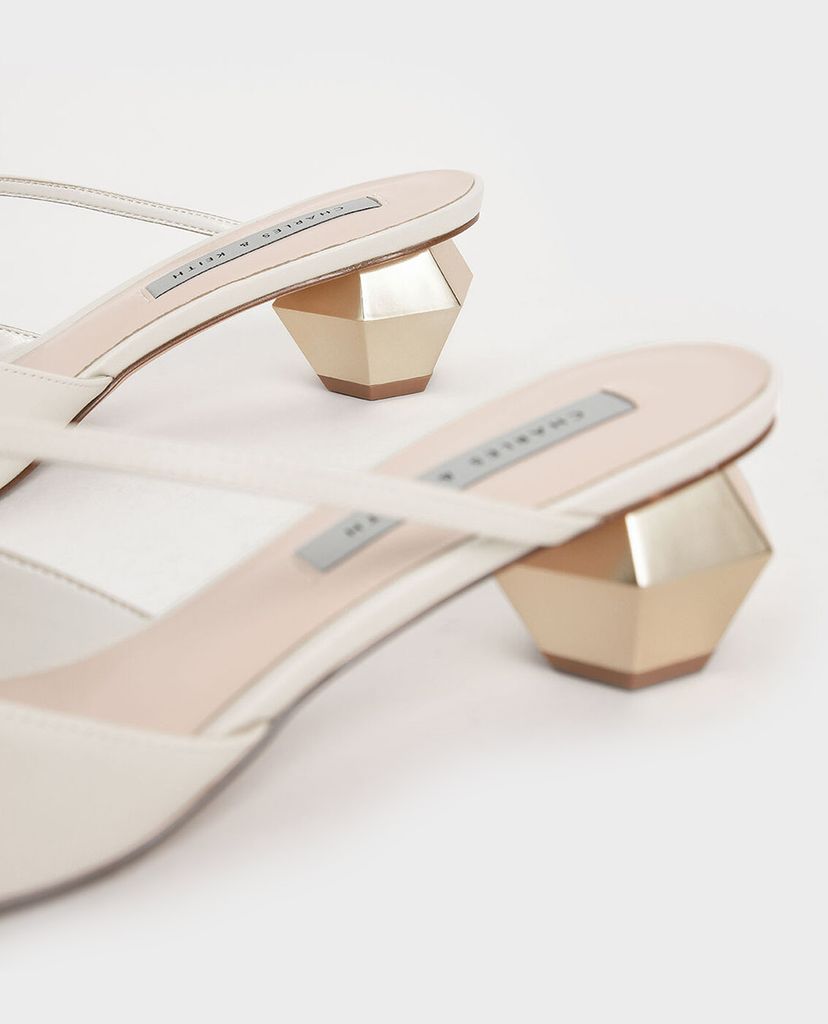 CHARLES & KEITH - Giày cao gót mũi nhọn Asymmetric Strap Chrome Heel