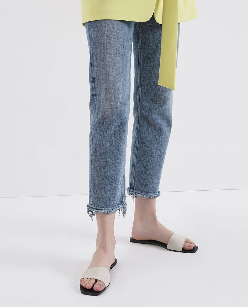 CHARLES & KEITH - Dép nữ quai ngang thanh lịch