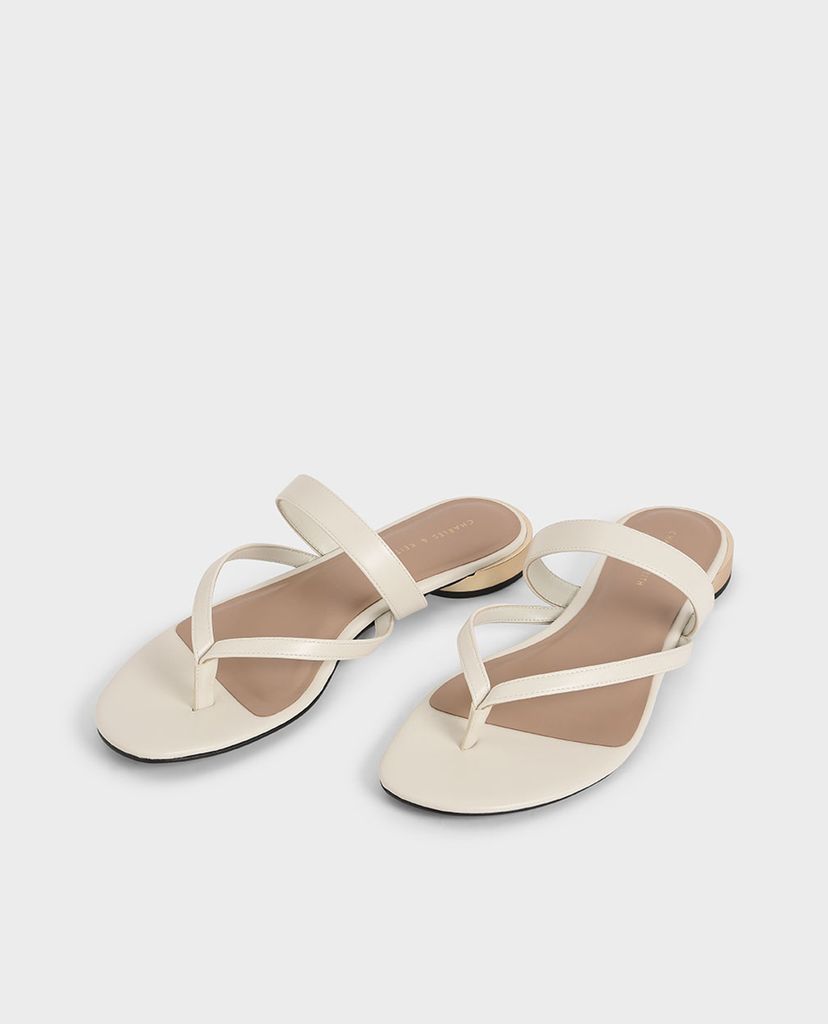 CHARLES & KEITH - Giày sandal nữ xỏ ngón phối quai ngang Open Toe Thong