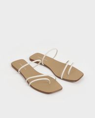 CHARLES & KEITH - Giày sandals quai ngang Strappy Thong