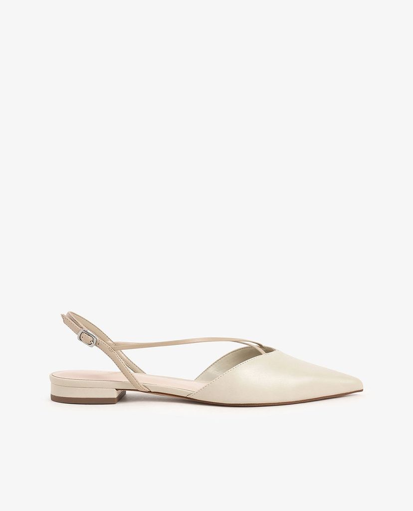 CHARLES & KEITH - Giày đế bệt mũi nhọn dây chéo Strappy Ballerina