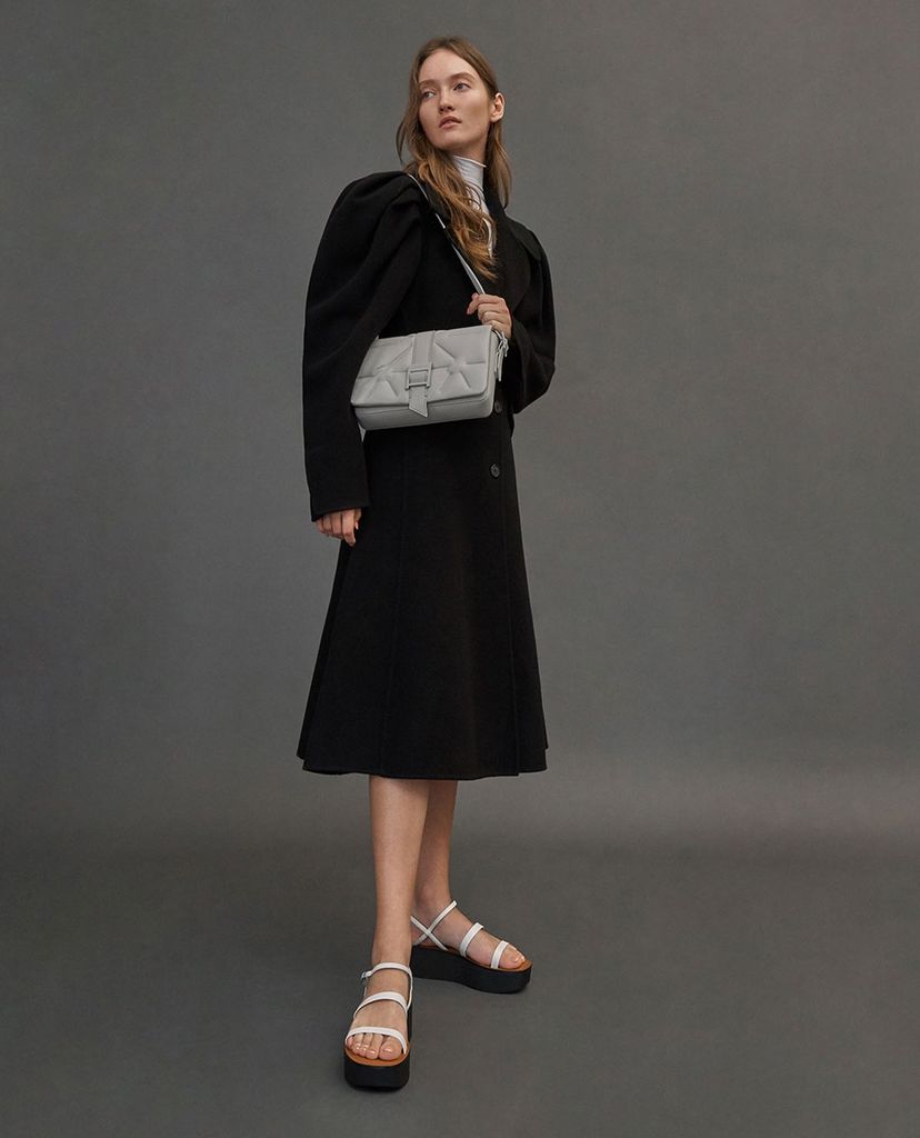 CHARLES & KEITH - Giày đế xuồng dây mảnh Strappy Flatform