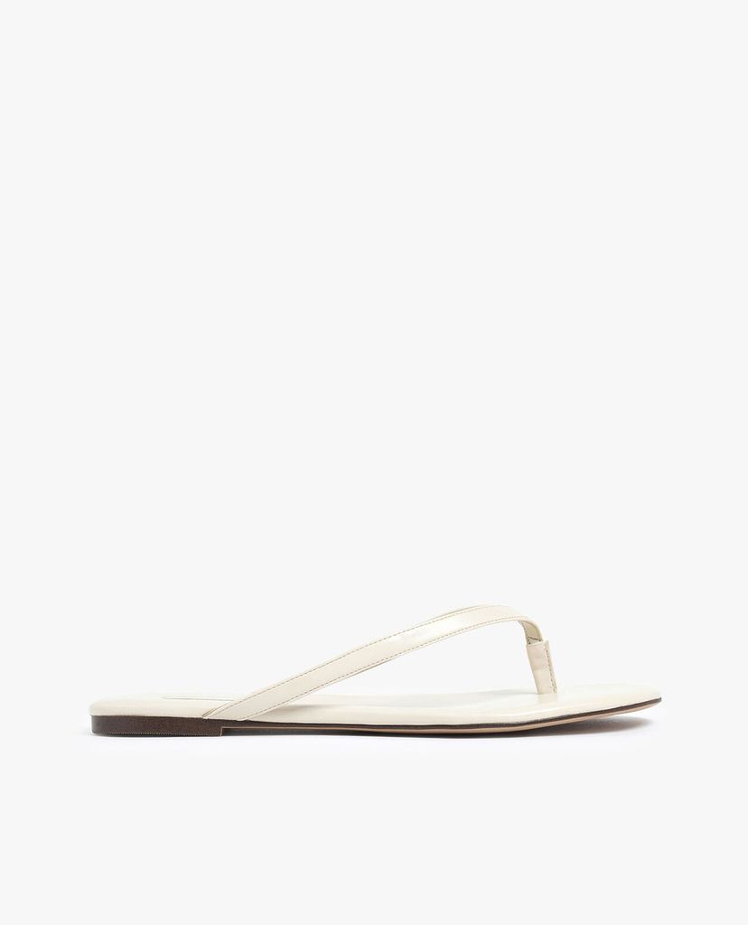 CHARLES & KEITH - Dép nữ quai mảnh Thong