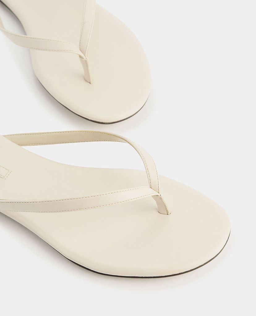 CHARLES & KEITH - Dép nữ quai mảnh Thong