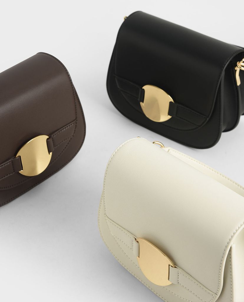 CHARLES & KEITH - Túi đeo chéo Reversible Front Flap