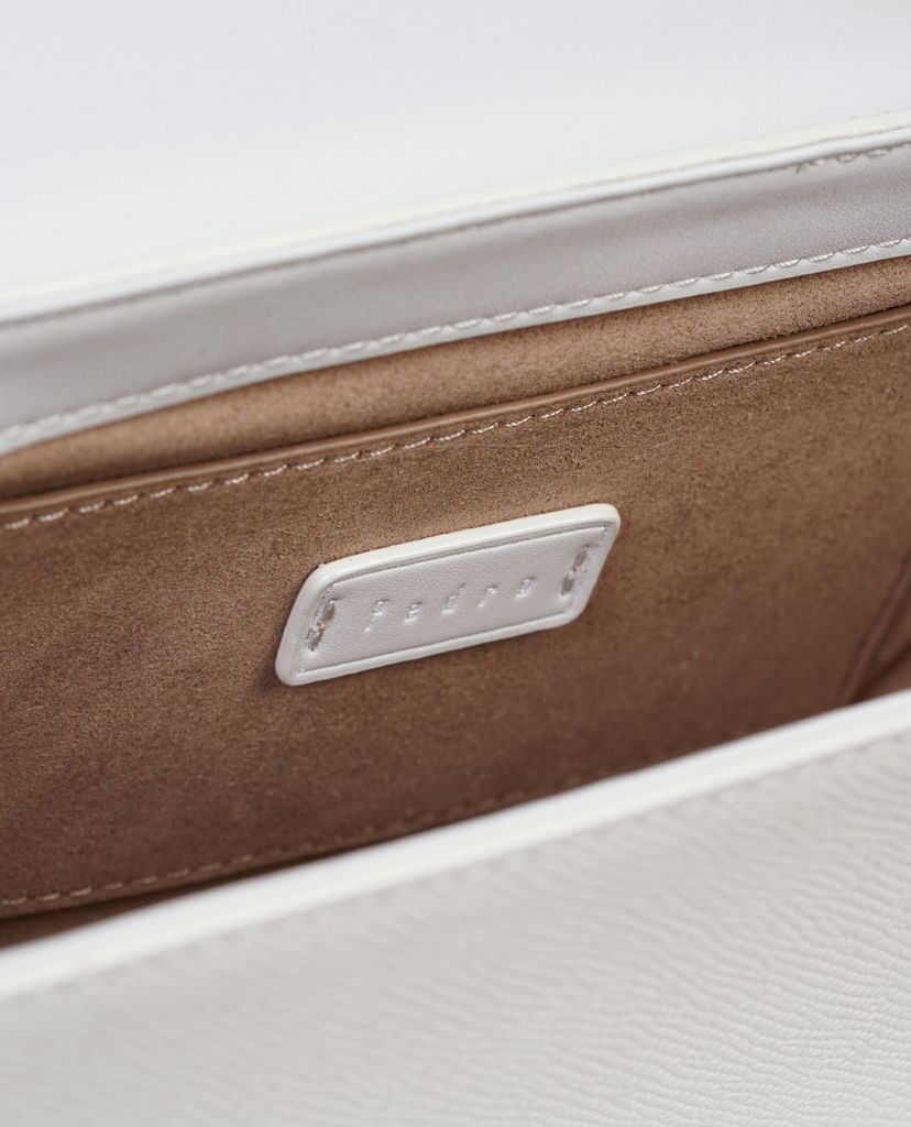 Túi đeo vai nữ Embossed Leather