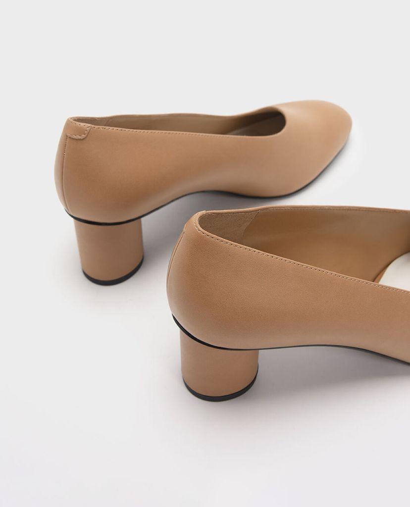 CHARLES & KEITH - Giày cao gót Asymmetric Cut Cylindrical