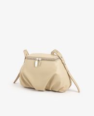 CHARLES & KEITH - Túi đeo vai phom chữ nhật Quilted