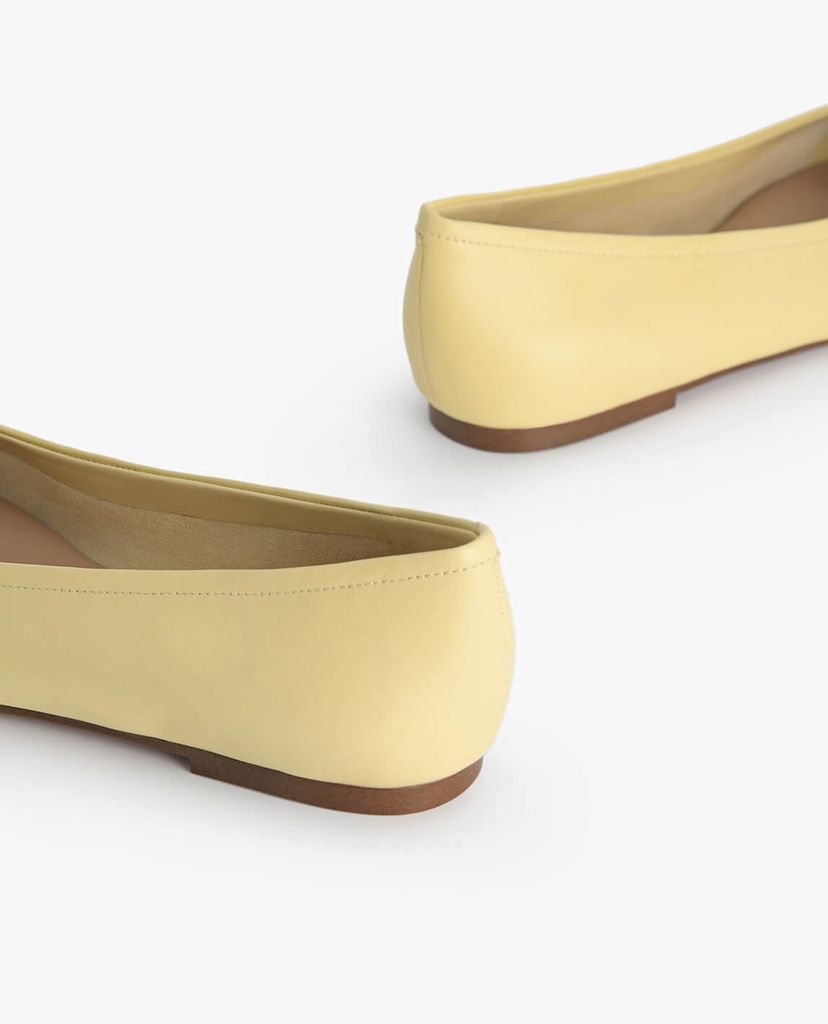 PEDRO - Giày đế bệt nữ mũi tròn Octagon Buckle Ballerina Leather