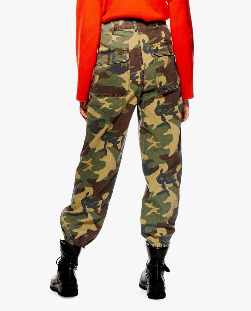 TOPSHOP - Quần kiểu nữ Camouflage Cuffed Utility Cargo