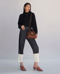 CHARLES & KEITH - Túi xách tay nữ hình thang Woven Top