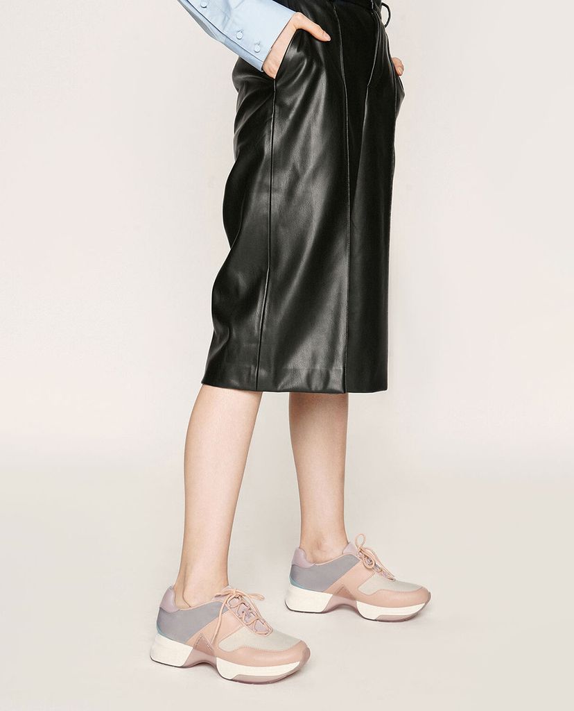 CHARLES & KEITH - Giày thể thao nữ cột dây Textured Lace Up