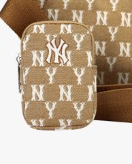 MLB - Túi bao tử thời trang Jacquard Monogram