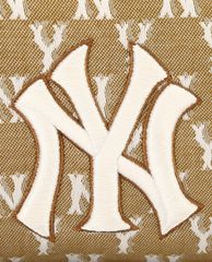 MLB - Túi bao tử thời trang Jacquard Monogram