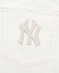 MLB - Quần shorts jeans nữ phối logo thời trang