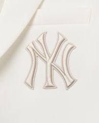 MLB - Áo blazer tay dài phối nút cài Basic Tailored