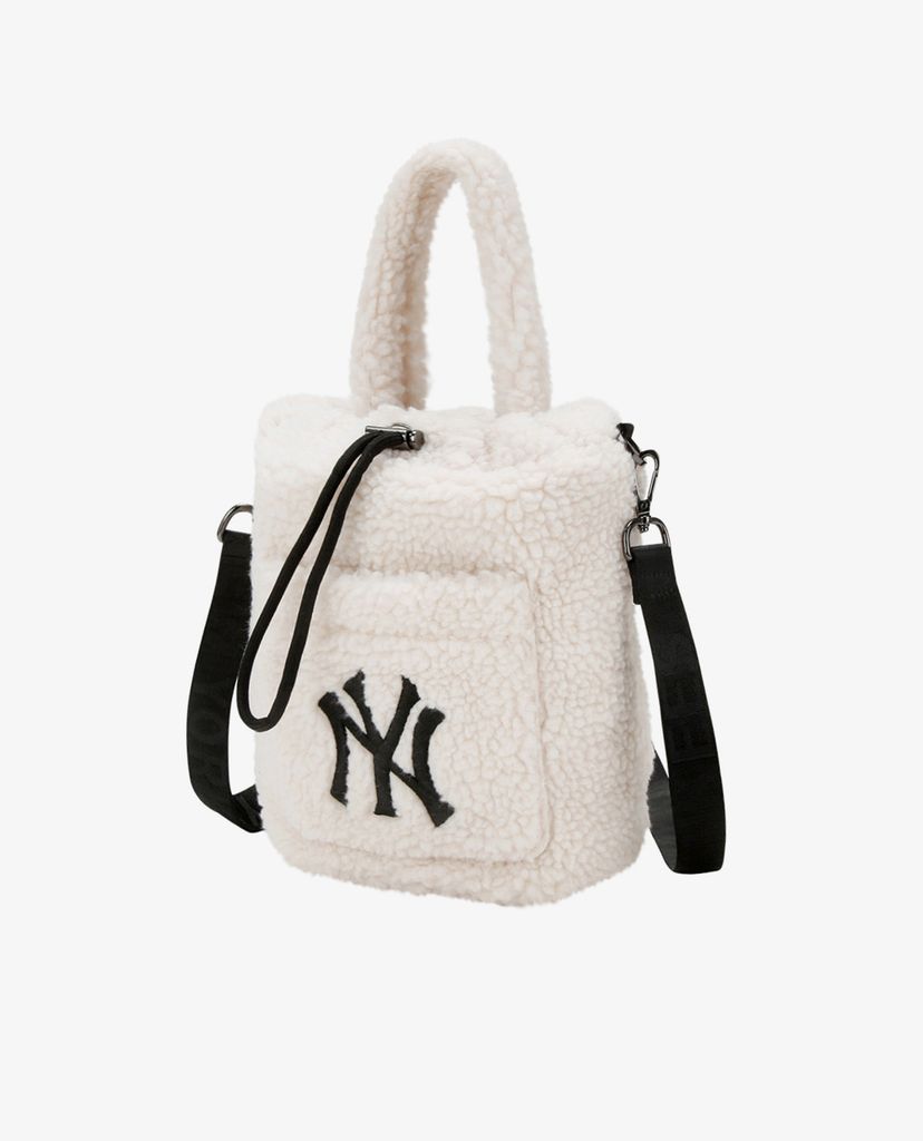 MLB - Túi đeo chéo hình trụ đứng Wool Fleece Bucket Hat