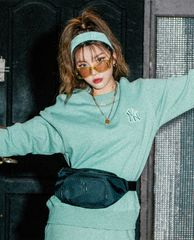 MLB - Áo sweatshirt tay dài cổ tròn Mega Logo