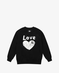 MLB - Áo sweatshirt tay dài cổ tròn Heart Love Overfit