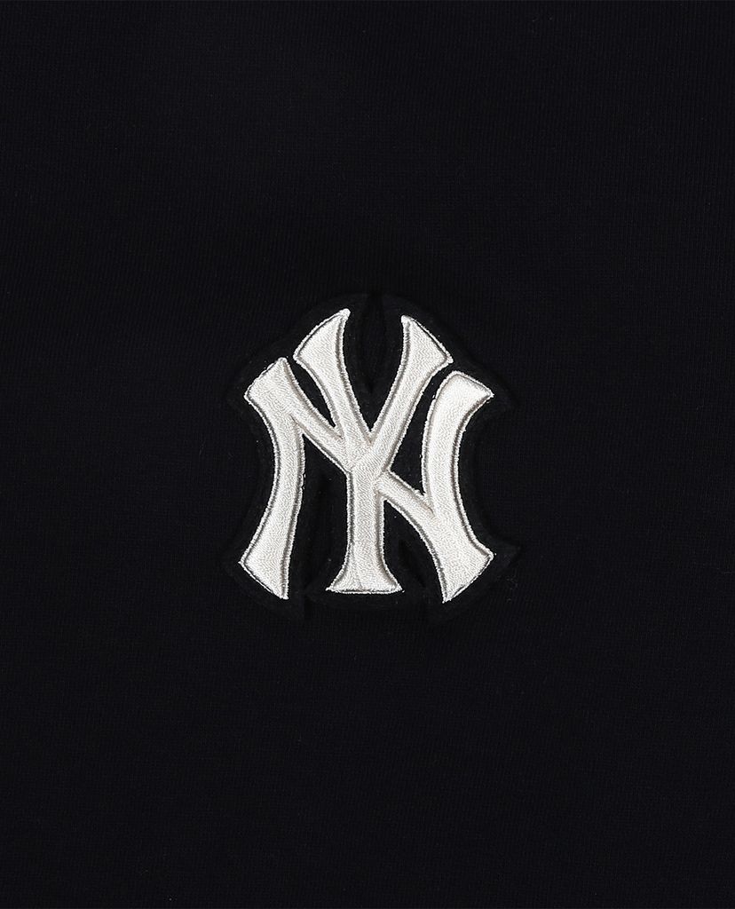 MLB - Đầm mini sweatshirt phom suông tay dài Logo Overfit