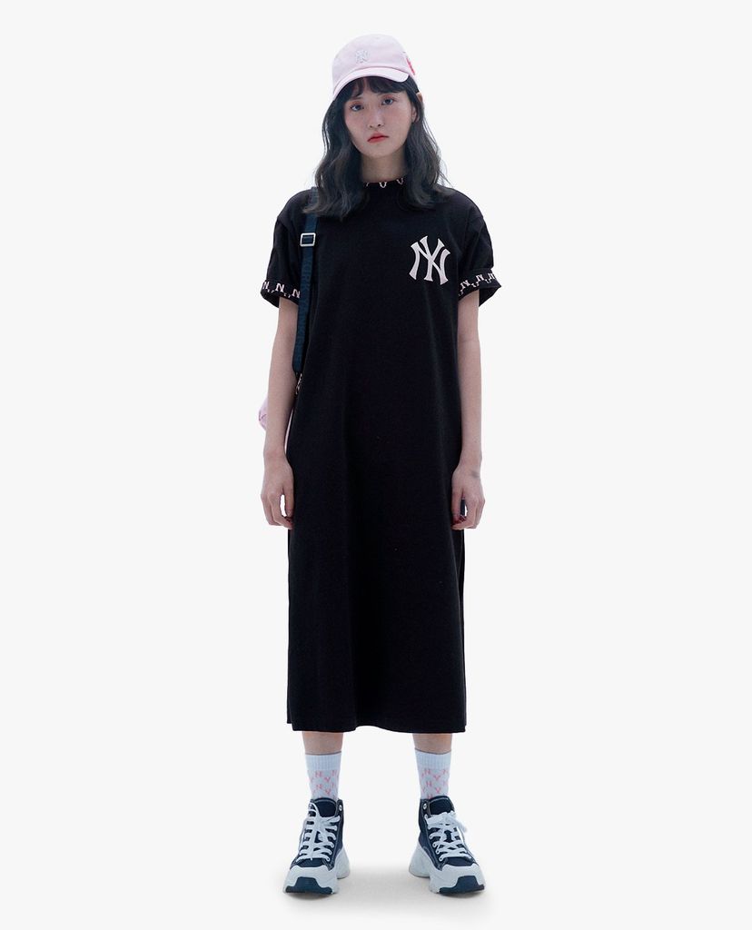MLB - Đầm midi nữ ngắn tay cổ tròn Logo Basic