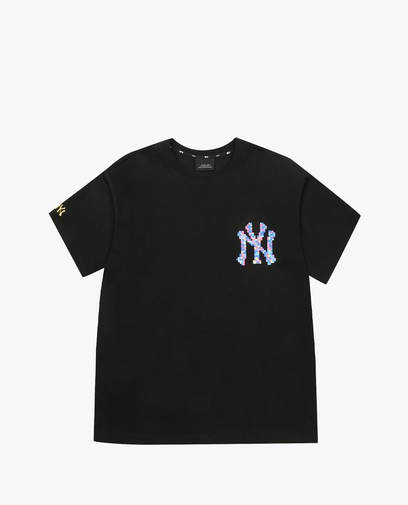 MLB - Áo thun cổ tròn ngắn tay PLAY Pixel Logo
