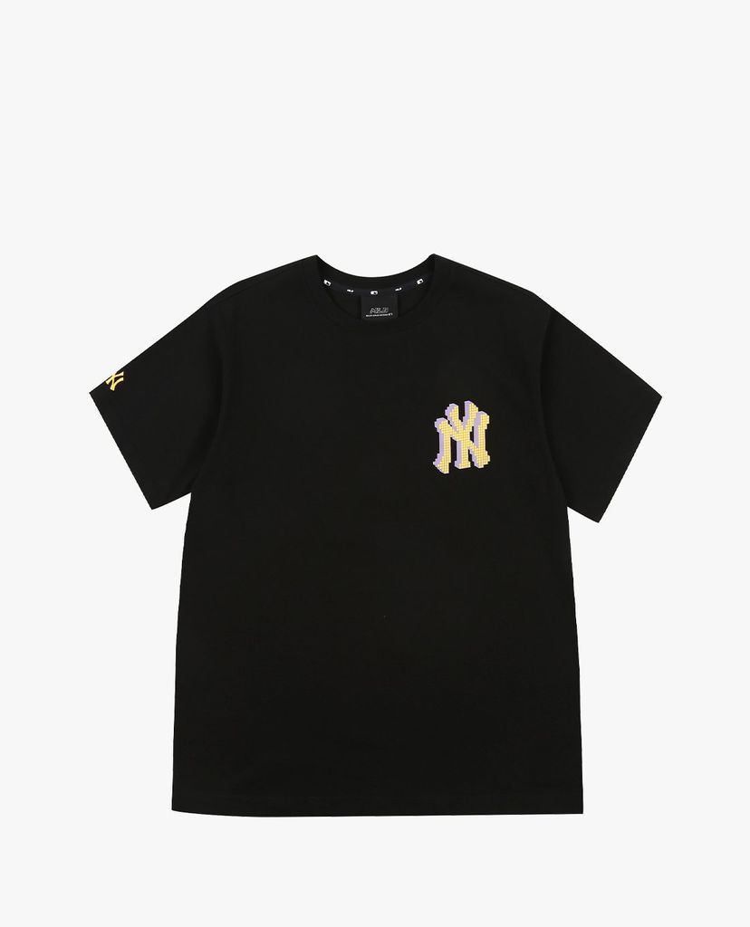 MLB - Áo thun cổ tròn ngắn tay PLAY Back Pixel Logo