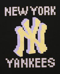 MLB - Áo thun cổ tròn ngắn tay PLAY Back Pixel Logo