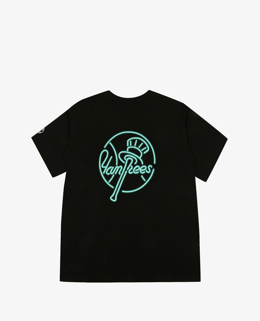 MLB - Áo thun cổ tròn ngắn tay Neon Art Coopers