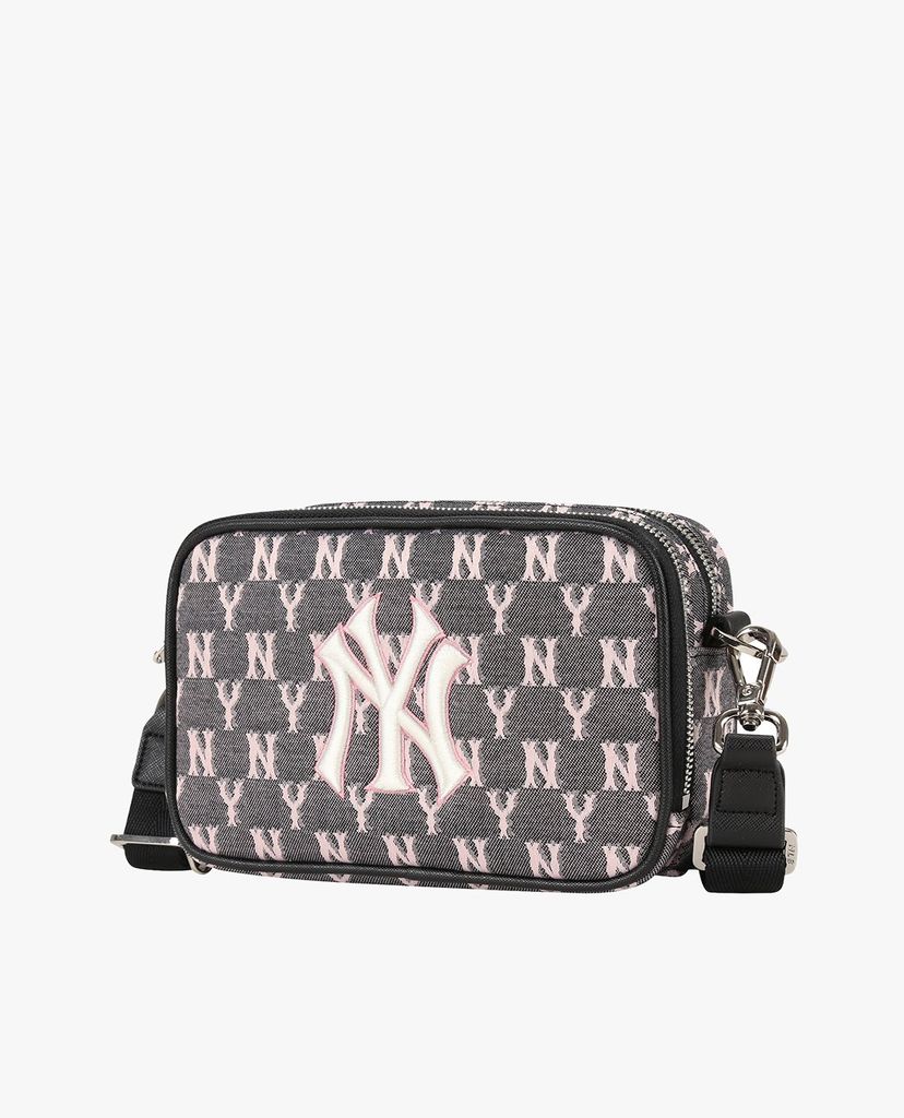 MLB - Túi đeo chéo chữ nhật Monogram Jacquard Mini