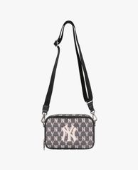 MLB - Túi đeo chéo chữ nhật Monogram Jacquard Mini