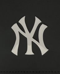 MLB - Túi đeo chéo chữ nhật Mini Neck Pouch