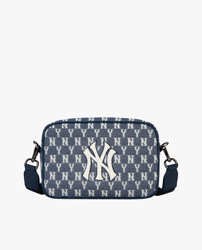 MLB - Túi đeo chéo chữ nhật Jacquard Monogram