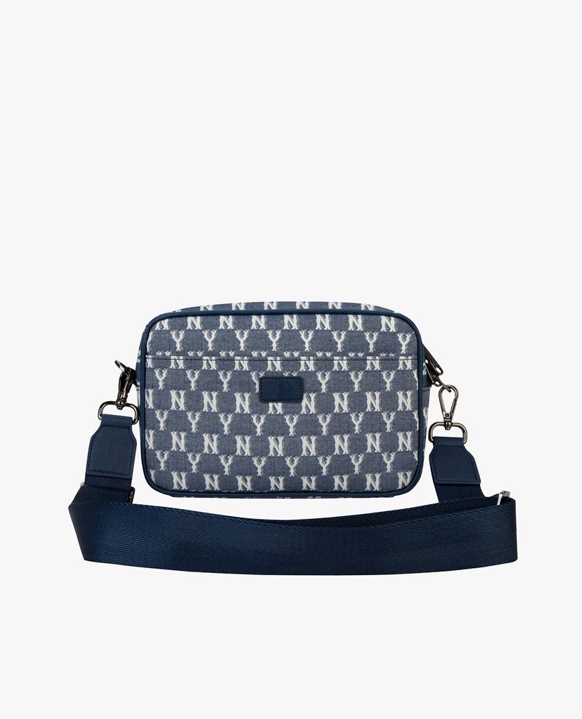 MLB - Túi đeo chéo chữ nhật Jacquard Monogram