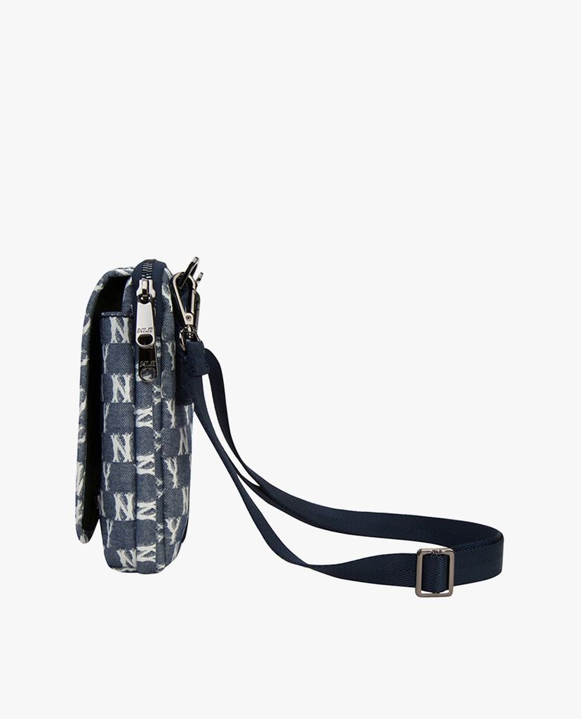 MLB - Túi đeo chéo chữ nhật Monogram Jacquard