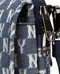 MLB - Túi đeo chéo chữ nhật Monogram Jacquard