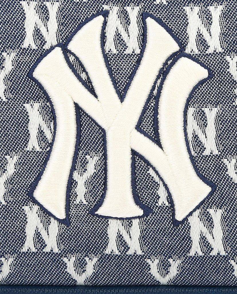MLB - Túi đeo vai chữ nhật Jacquard Monogram