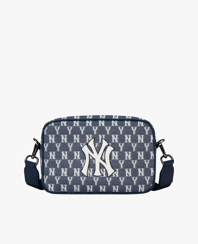 MLB - Túi đeo chéo chữ nhật Jacquard Monogram