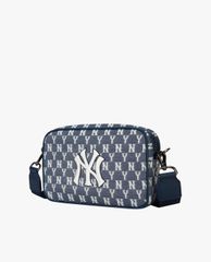 MLB - Túi đeo chéo chữ nhật Jacquard Monogram