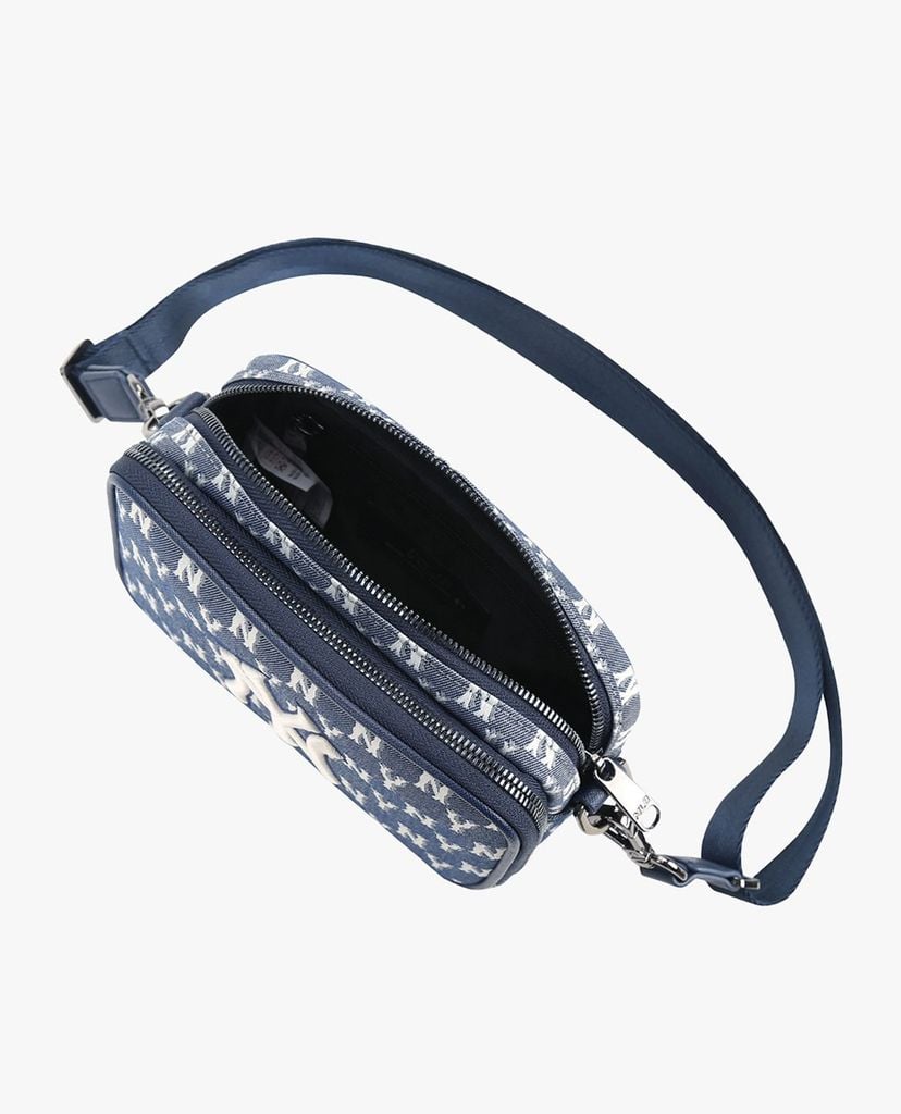 MLB - Túi đeo chéo chữ nhật Jacquard Monogram
