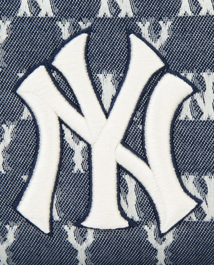 MLB - Túi bao tử thời trang Jacquard Monogram