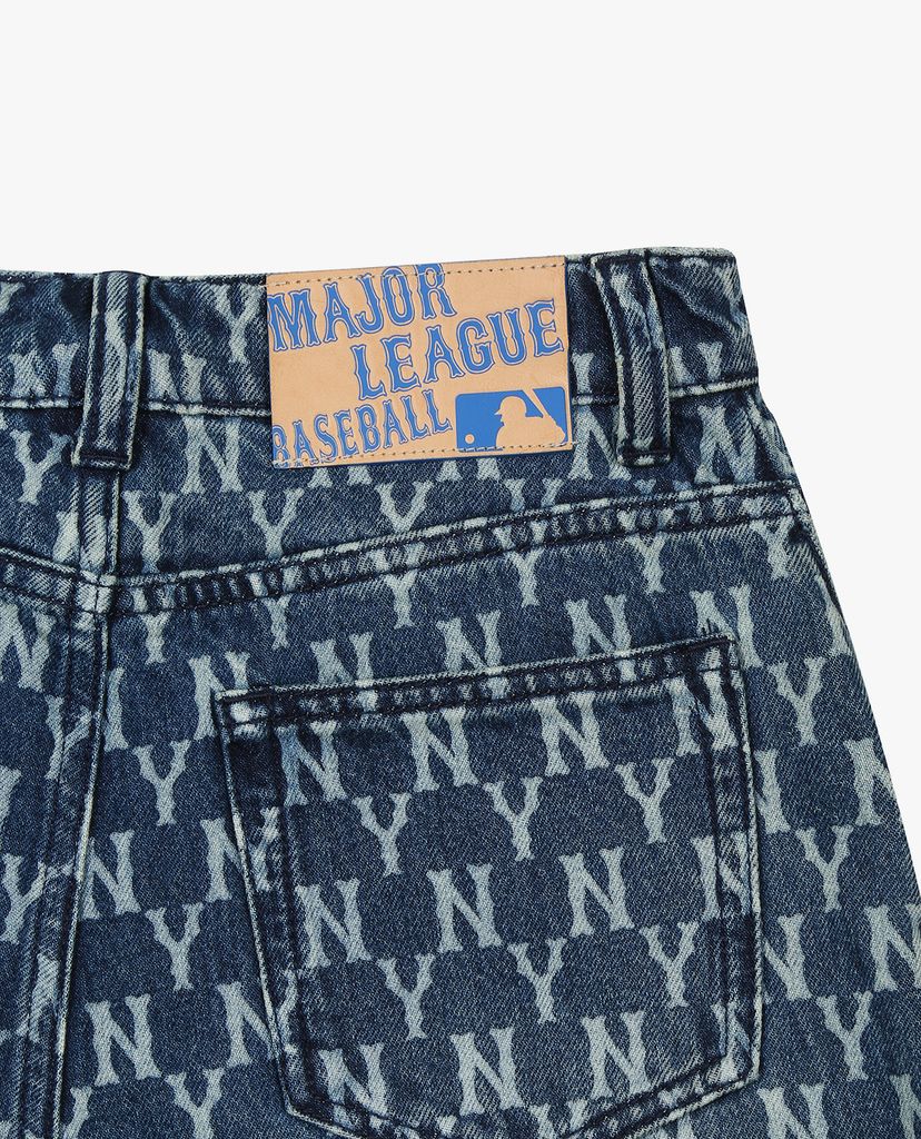 MLB - Quần jeans nữ ống rộng phối họa tiết monogram thời trang