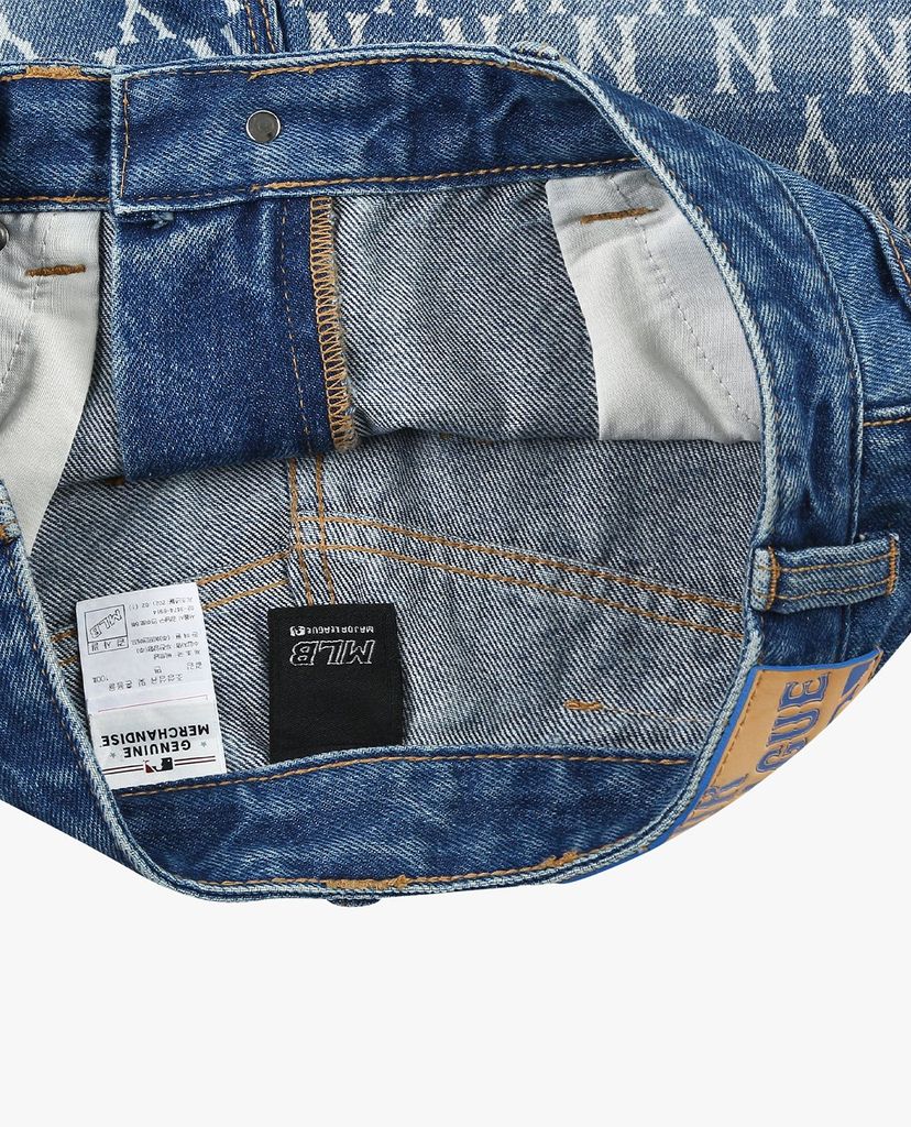 MLB - Quần shorts nữ denim Gradation Monogram